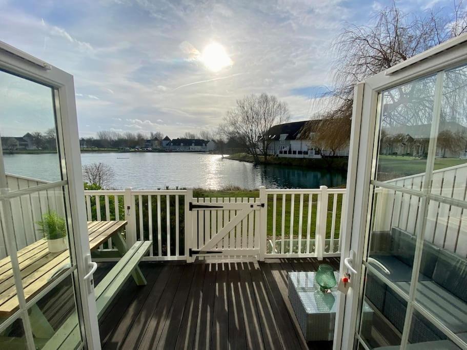 Emerald Lake House South Cerney Zewnętrze zdjęcie
