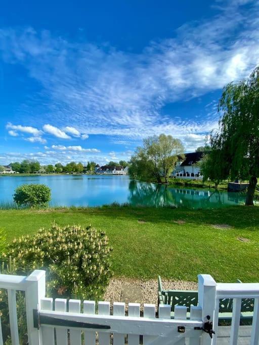 Emerald Lake House South Cerney Zewnętrze zdjęcie