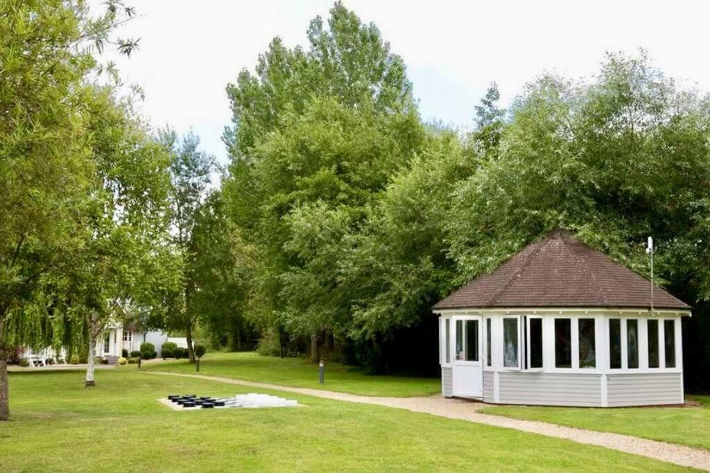 Emerald Lake House South Cerney Zewnętrze zdjęcie